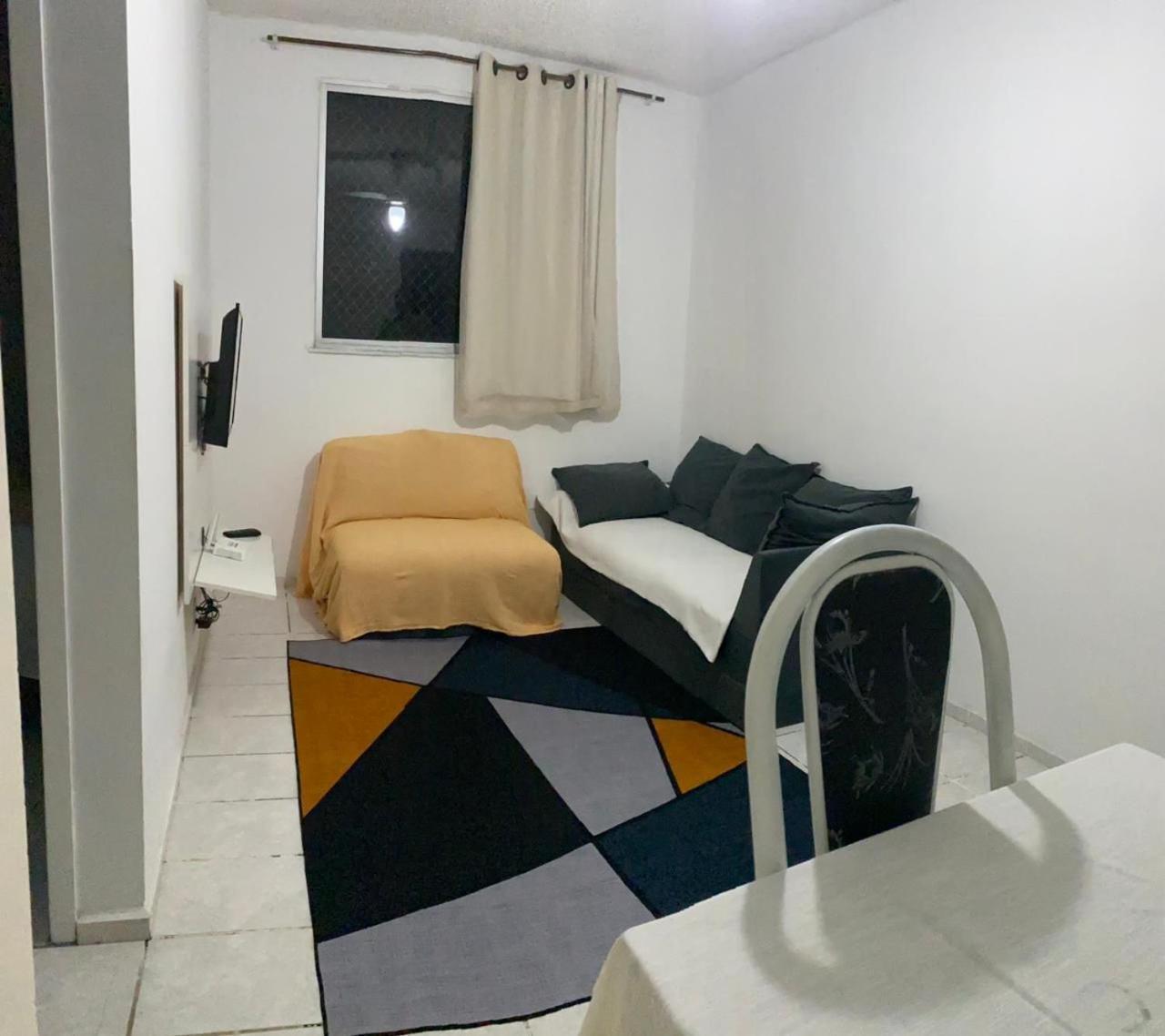 Espaço Do Adilson é Aconchegante E Familiar. Apartamento Río de Janeiro